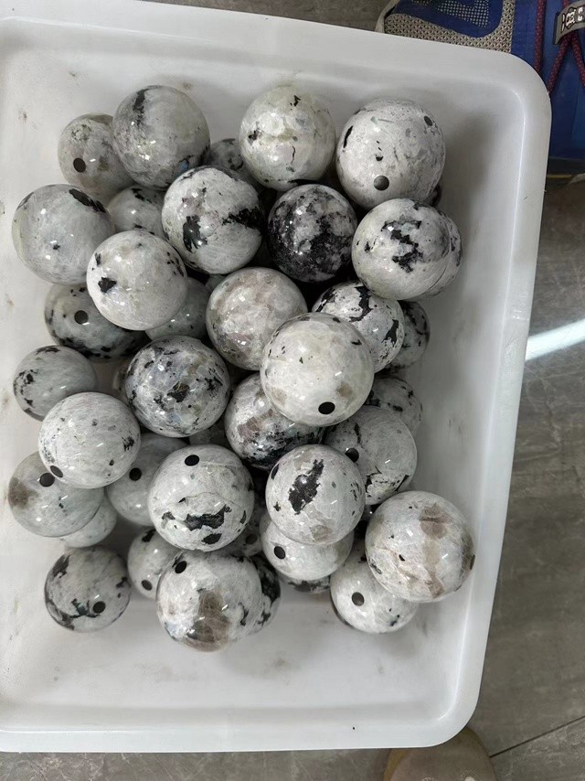 白月光球